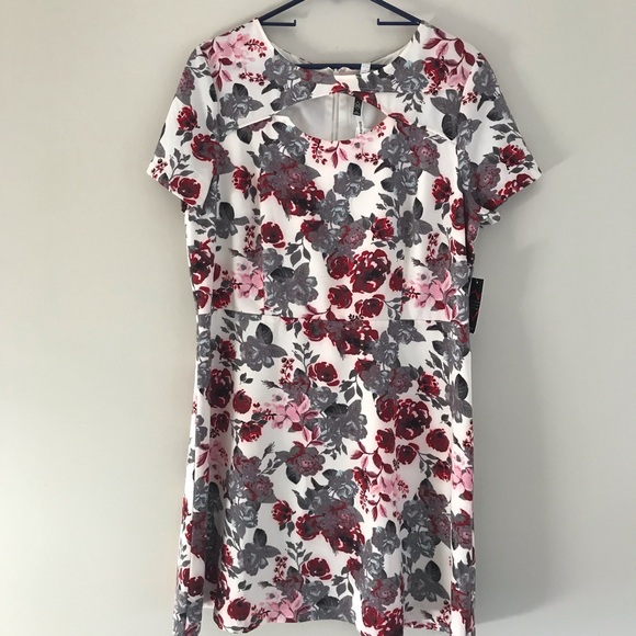 Kensie Womens Short Sleeve Floral Cut Out A-Line Dress Size M Pink Floral NWT